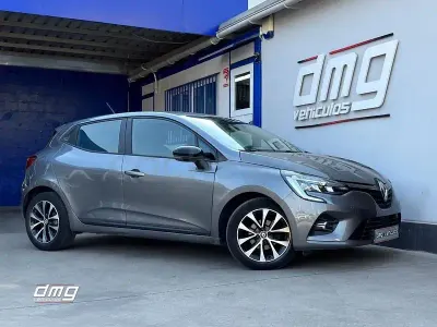 Usado Renault Clio V Equilibre 91 CV (66 kW) 2023 Gris / plata Berlina