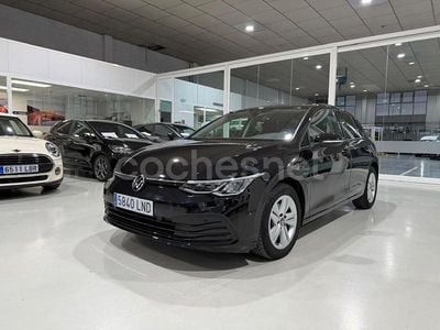 Usado VW Golf VIII Life 115 CV (84 kW) 2021 Negro Berlina