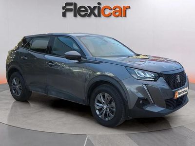 Usado Peugeot 2008 Active 110 CV (80 kW) 2021 Gris SUV