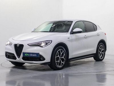 Usado Alfa Romeo Stelvio Sprint 190 CV (139 kW) 2021 Blanco SUV