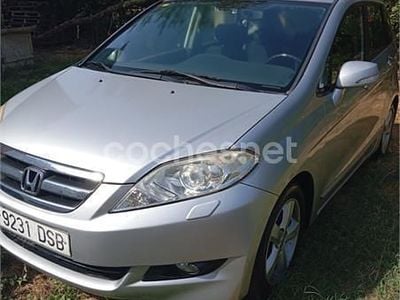 Honda FR-V