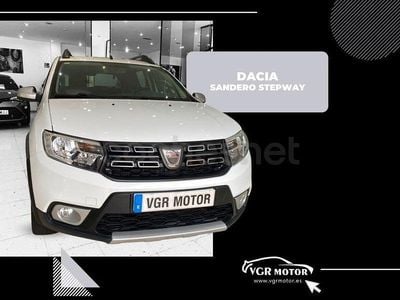 Usado Dacia Sandero Comfort 90 CV (66 kW) 2020 Blanco Berlina