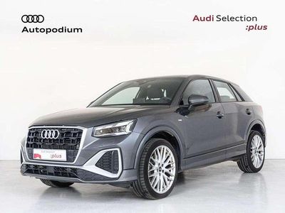 Usado Audi Q2 S-Line 150 CV (110 kW) 2025 Gris SUV