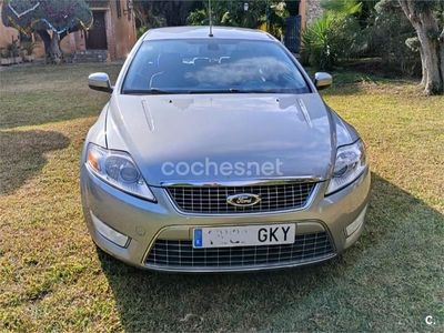 Gris / plata Usado 2009 Ford Mondeo Titanium Berlina | 5999 € (Un poco caro)