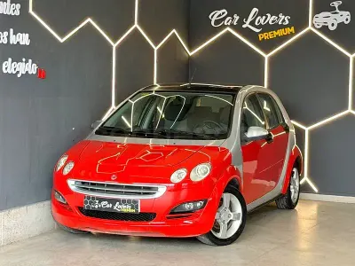 Usado Smart ForFour Passion 75 CV (55 kW) 2005 Rojo Utilitario