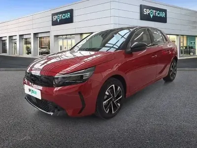 Usado Opel Corsa 101 HP (74 kW) 2024 Vermelho Sedan