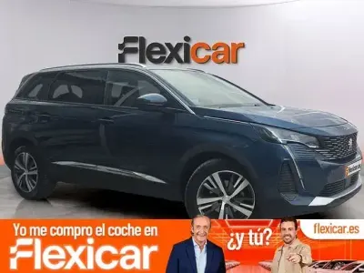 Usado Peugeot 5008 Allure 130 CV (95 kW) 2021 Azul SUV