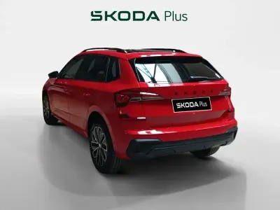 Usado Skoda Kamiq 115 CV (84 kW) 2025 Rojo SUV