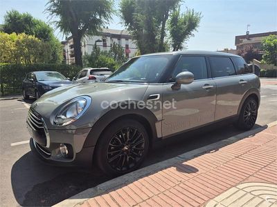 Usado Mini Cooper Clubman 136 CV (100 kW) 2019 Gris / plata Familiar