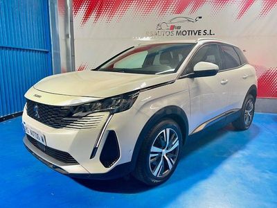 Usado Peugeot 3008 Active 130 CV (95 kW) 2021 Blanco SUV