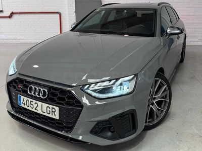 Usado Audi A4 Exclusive 341 CV (250 kW) 2020 Gris / plata Familiar
