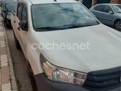 Usado Toyota HiLux 150 CV (110 kW) 2017 Blanco Pickup/Camioneta