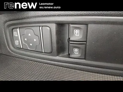 Usado Renault Kangoo 95 CV (69 kW) 2025 Blanco Monovolumen