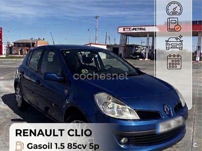 Usado Renault Clio II Dynamique 85 CV (62 kW) 2007 Azul Berlina