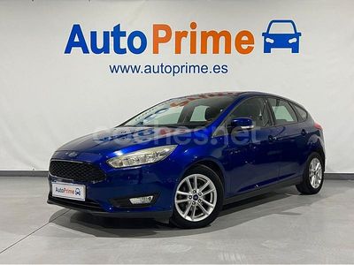 Blanco Usado 2015 Ford Focus Trend Berlina | 9470 € (Precio justo)
