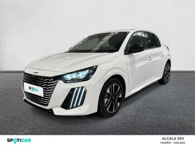 Usado Peugeot 208 Allure 100 CV (73 kW) 2024 Blanco Utilitario