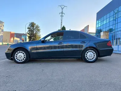 Usado Mercedes E280