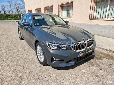 Usado BMW 330 Luxury Line 252 CV (185 kW) 2019 Gris / plata Berlina