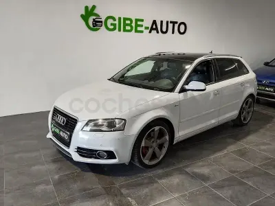 Usado Audi A3 Sportback Ambition 140 CV (102 kW) 2012 Blanco Utilitario