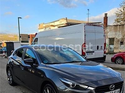 Usado Mazda 3 Edition 120 CV (88 kW) 2018 Negro Berlina