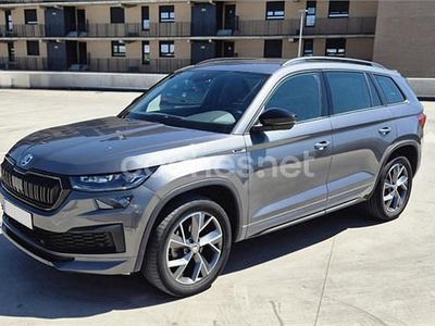 Usado Skoda Kodiaq SportLine 150 CV (110 kW) 2023 Gris / plata SUV