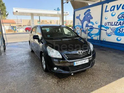Usado Toyota Verso Active 132 CV (97 kW) 2011 Negro Monovolumen