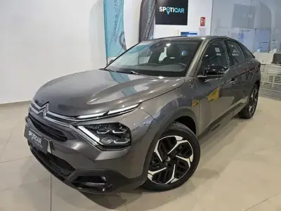 Usado Citroën C4 Feel 130 CV (95 kW) 2023 Gris SUV