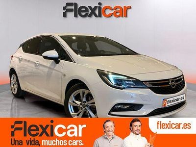 Blanco Usado 2017 Opel Astra Dynamic Berlina | 11.490 € (Precio justo)