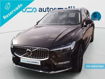 Begagnad Volvo XC60 Plus 351 HK (258 kW) 2022 Svart SUV