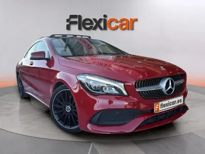 Usado Mercedes CLA200 156 CV (114 kW) 2017 Rojo Coupe