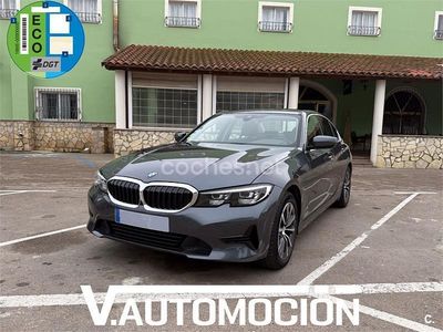 Gris / plata Usado 2021 BMW 320e Berlina | 27.900 € (Precio justo)