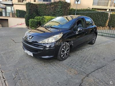 Negro Usado 2009 Peugeot 207 Berlina | 2990 € (Precio justo)