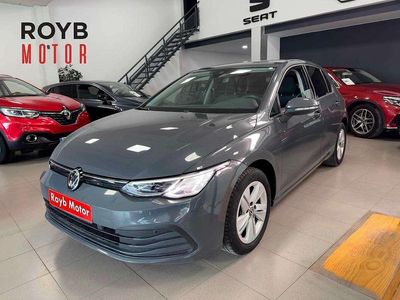 Usado VW Golf VIII Life 110 CV (80 kW) 2022 Gris Utilitario