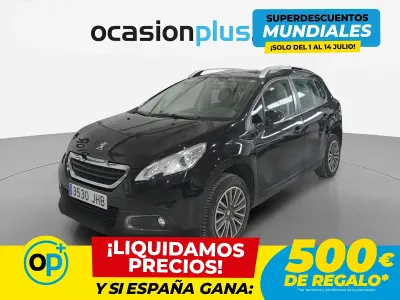 Usado Peugeot 2008 Active 82 CV (60 kW) 2015 Negro SUV