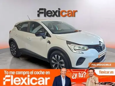 Usado Renault Captur Equilibre 101 CV (74 kW) 2023 Blanco SUV
