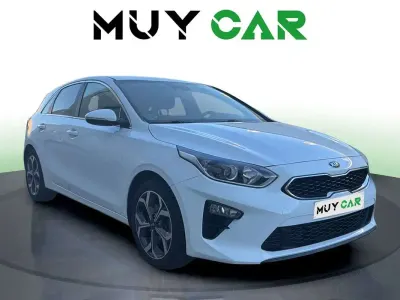 Usado Kia Ceed 136 CV (100 kW) 2019 Blanco Utilitario