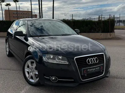 Usado Audi A3 Ambiente 105 CV (77 kW) 2011 Negro Utilitario