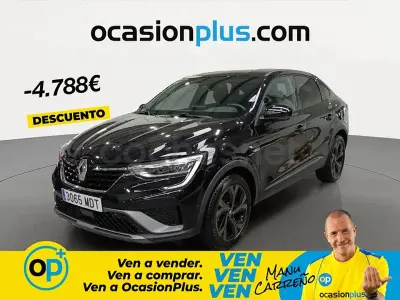 Usado Renault Arkana RS Line 160 CV (117 kW) 2023 Negro SUV
