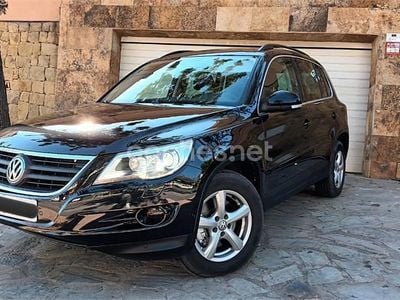 Usado VW Tiguan 140 CV (102 kW) 2008 Negro SUV