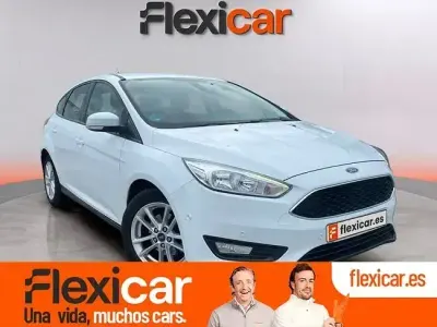 Usado Ford Focus Trend+ 125 CV (91 kW) 2017 Blanco