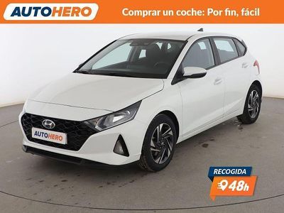 Usado Hyundai i20 100 CV (73 kW) 2021 Blanco Berlina