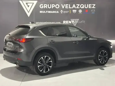 Usado Mazda CX-5 Center-Line 165 CV (121 kW) 2024 Gris SUV