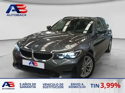 Usado BMW 330e 292 CV (214 kW) 2021 Grisnegro Familiar