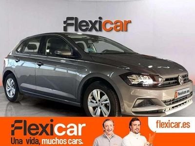 Usado VW Polo Advance 95 CV (69 kW) 2018 Gris Utilitario