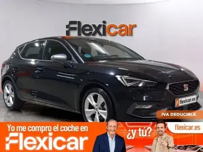 Usado Seat Leon FR 116 CV (85 kW) 2025 Negro Berlina