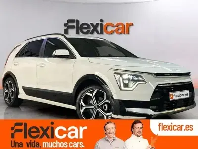 Usado Kia Niro 141 CV (103 kW) 2022 Blanco SUV