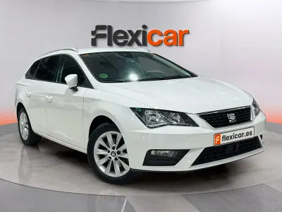 Usado Seat Leon ST Reference 116 CV (85 kW) 2019 Blanco Familiar