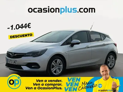 Usado Opel Astra Edition 110 CV (80 kW) 2021 Gris