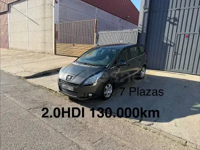 Usado Peugeot 5008