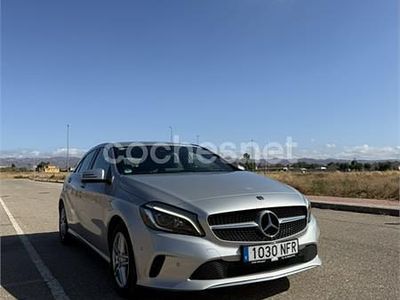 Usado Mercedes A200 Style 136 CV (100 kW) 2015 Gris / plata Berlina